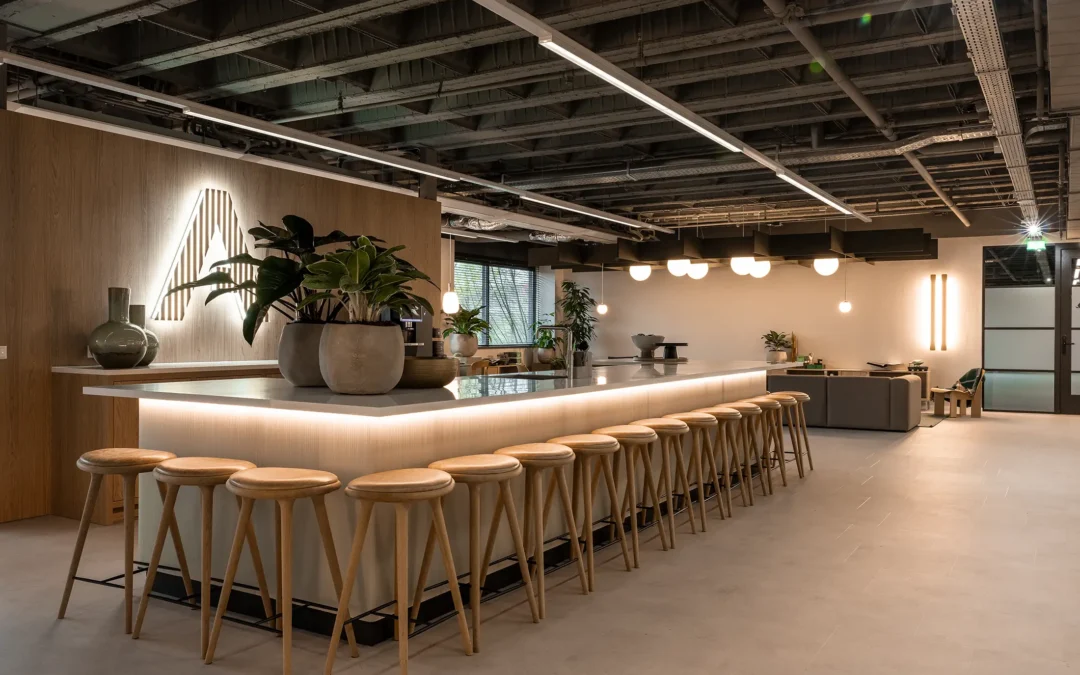 Antonian Amsterdam, van casco verdieping tot inspirerende werkomgeving